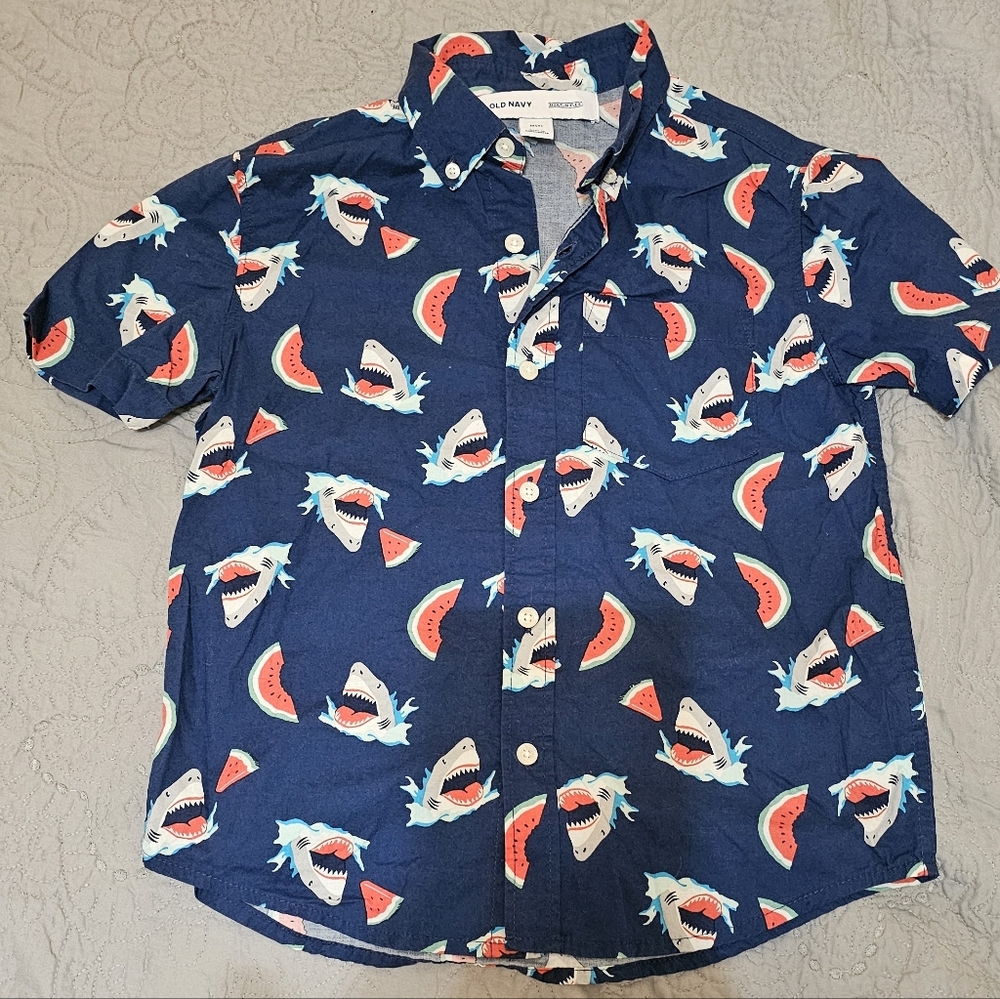 Old Navy Kids Navy Shark and Watermelon Shirt. CAT AND Jack Polo. Size M (8)